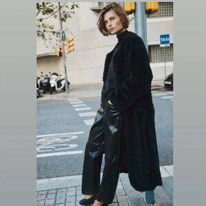 H&M Fluffy Tie-Belt Coat NWT Very Dark Brown Size Small
